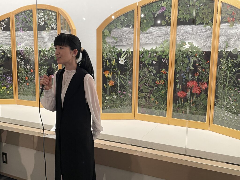 山本眞輔先生と澄江先生のご令嬢であり、日本画家である山本眞希先生。飛び入り参加していただきました。